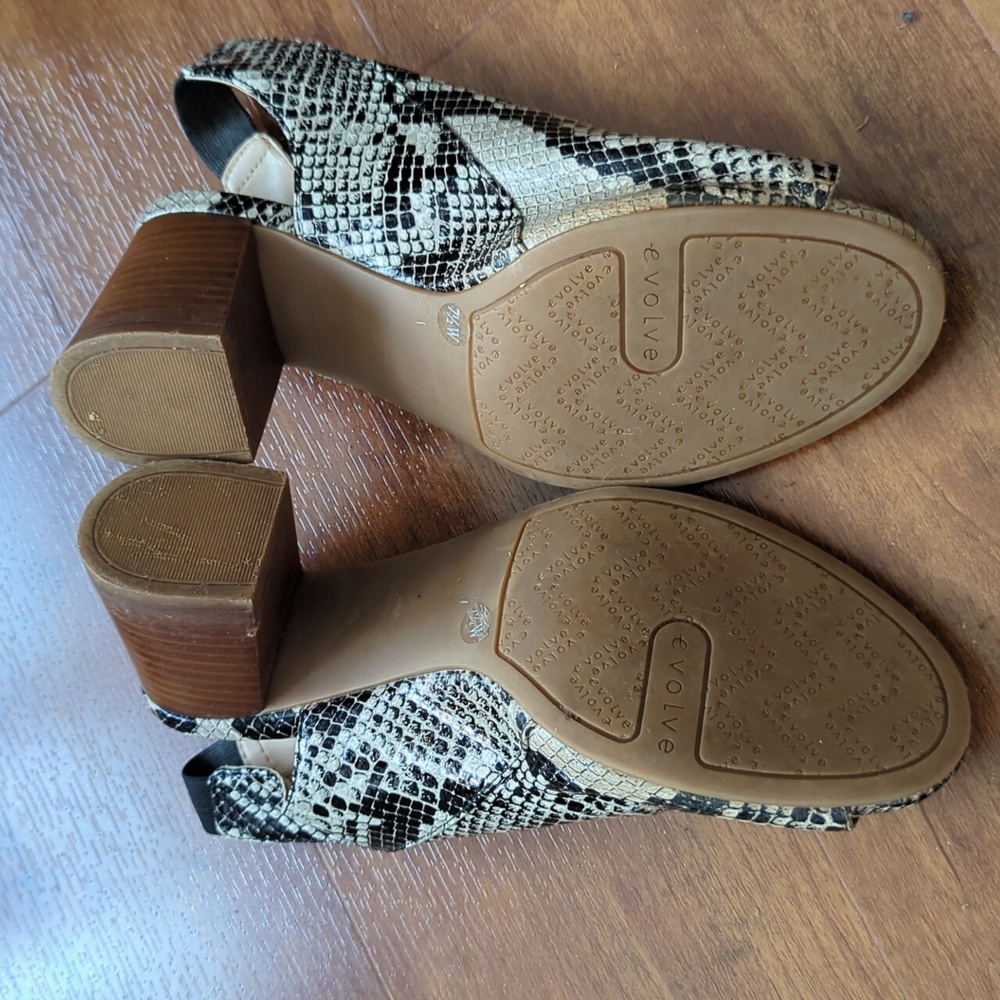 Comfort sling back Peep Toe Snake Print heels 7.5w - Picture 5 of 5